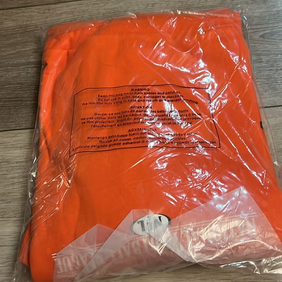 🧡Cleveland Browns Gameday Couture Embellished Crewneck🧡 - Picture 3 of 4